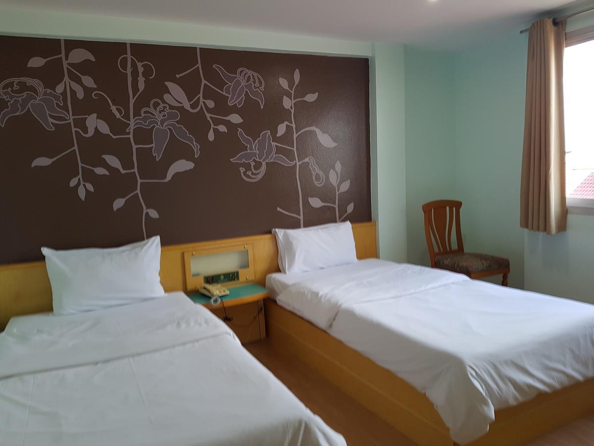 K.S.Pavilion Hotel 나콘라차시마 외부 사진