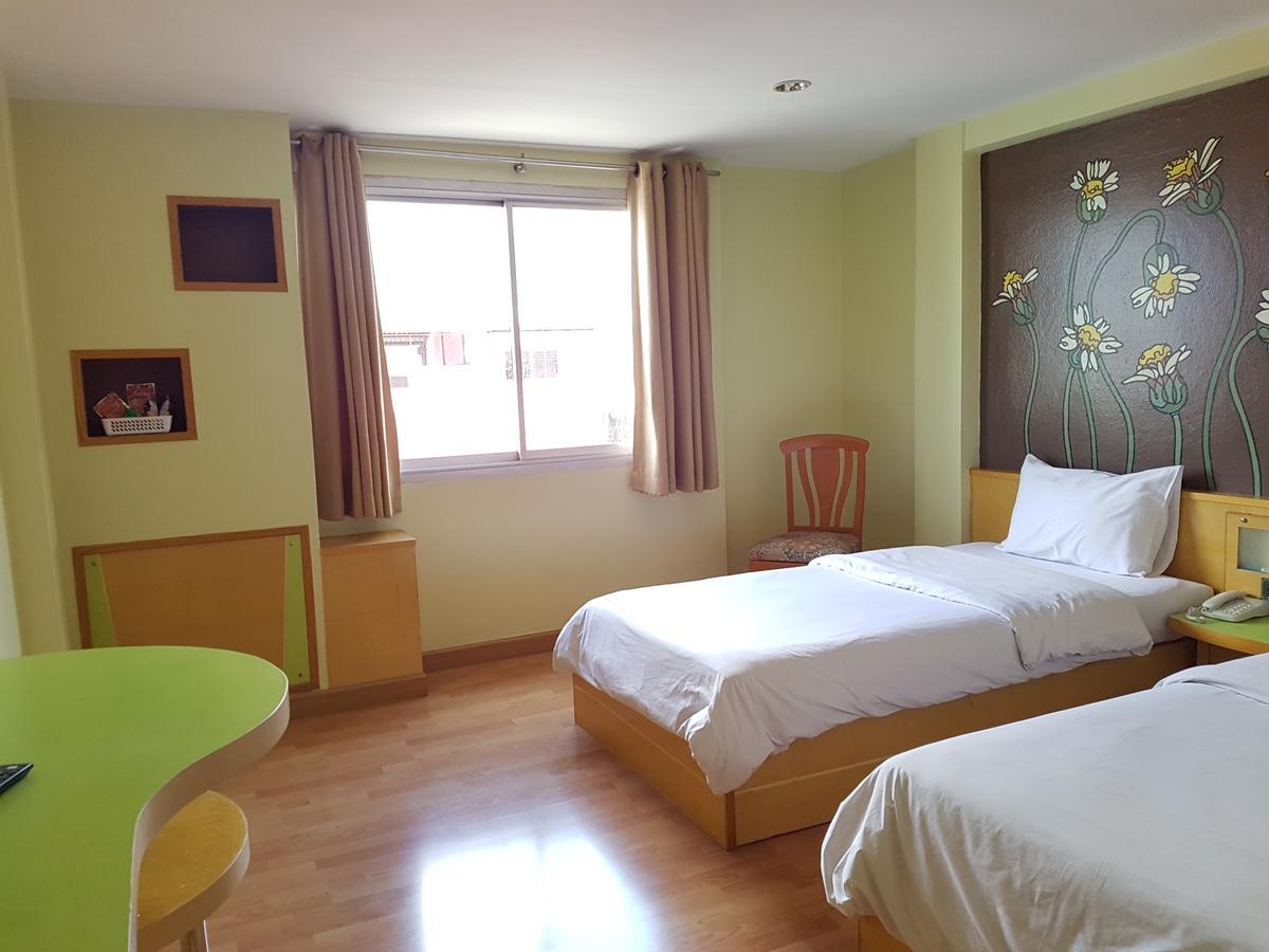 K.S.Pavilion Hotel 나콘라차시마 외부 사진