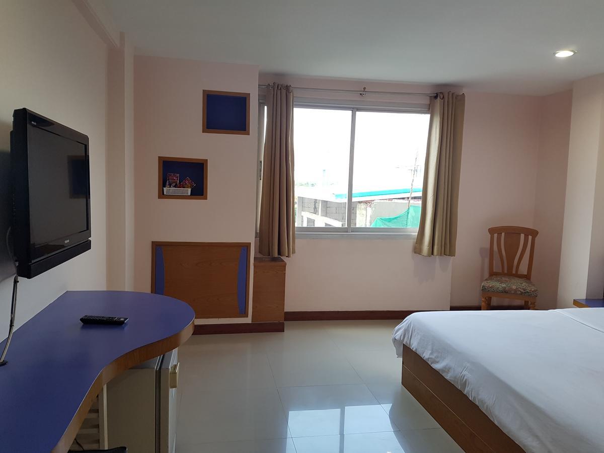 K.S.Pavilion Hotel 나콘라차시마 외부 사진
