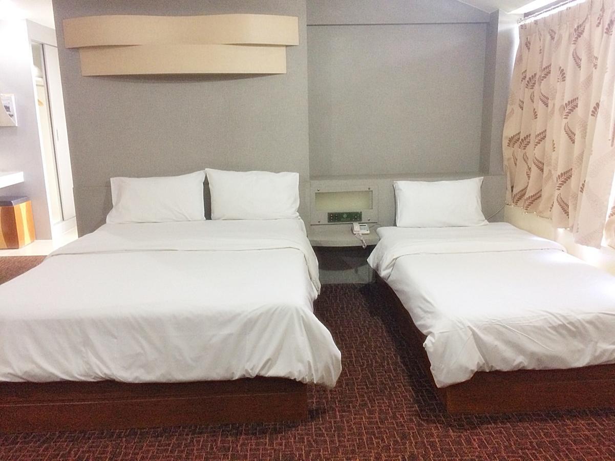 K.S.Pavilion Hotel 나콘라차시마 외부 사진