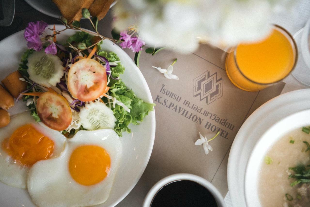 K.S.Pavilion Hotel 나콘라차시마 외부 사진