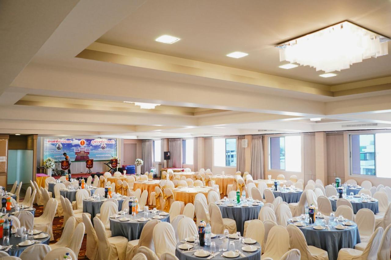 K.S.Pavilion Hotel 나콘라차시마 외부 사진