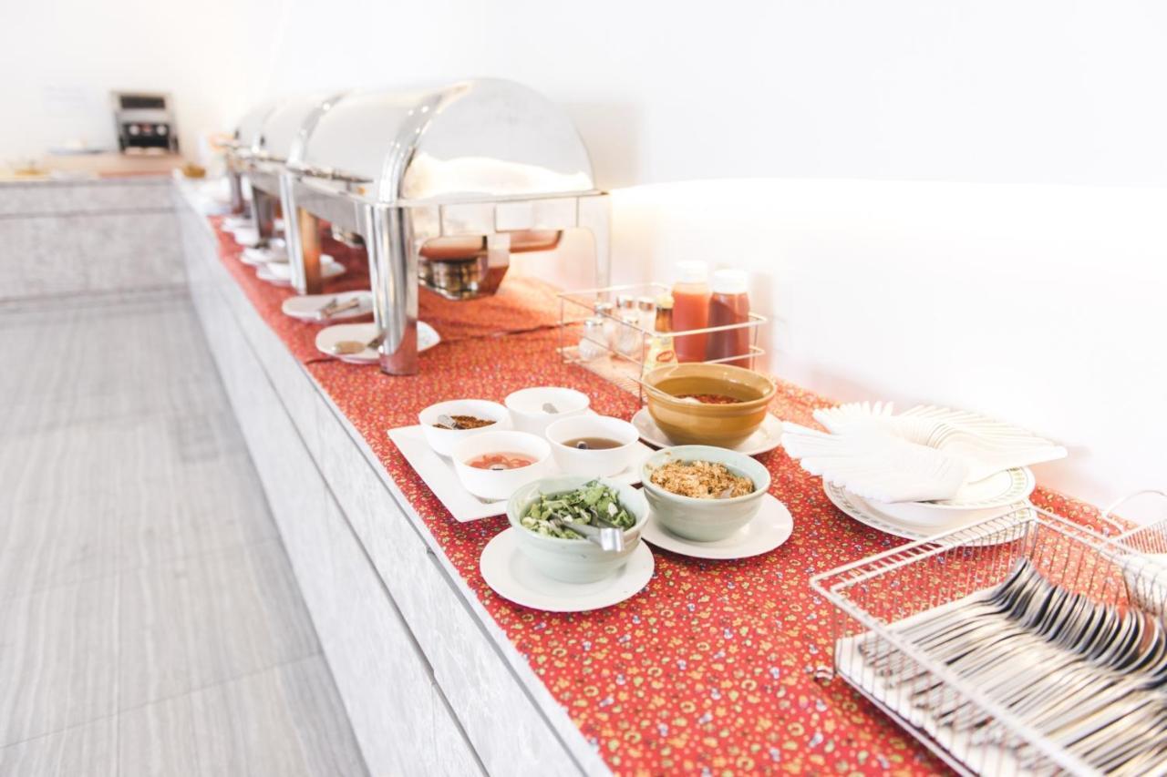 K.S.Pavilion Hotel 나콘라차시마 외부 사진
